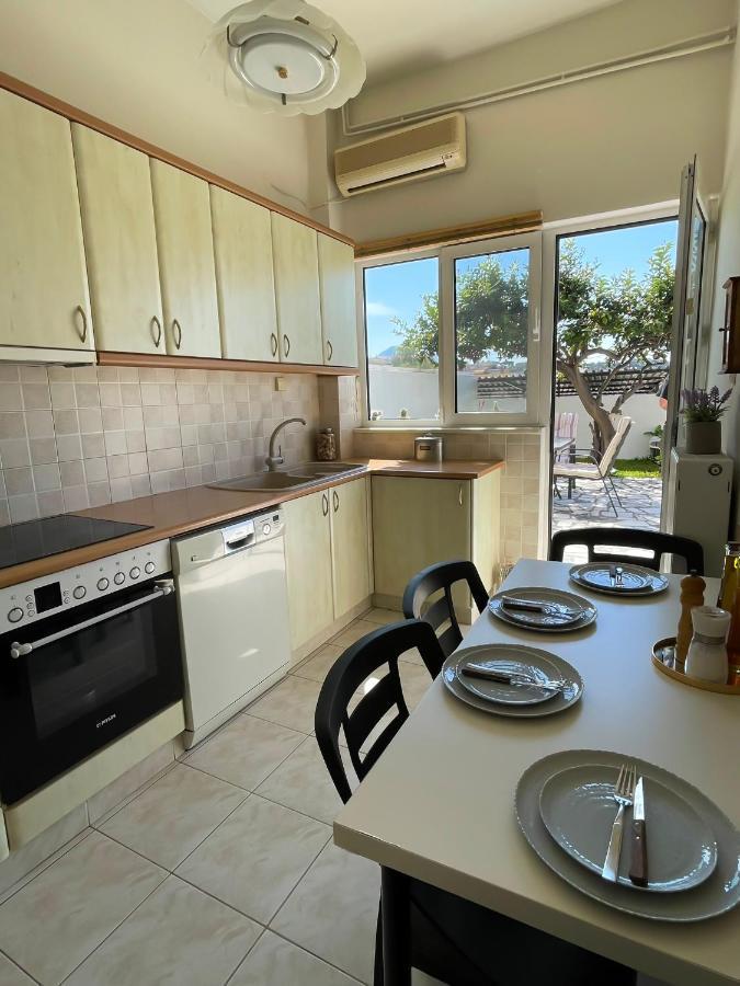 Sunny Beach House Corinth Экстерьер фото